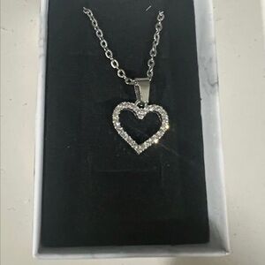 Elegant Silver Heart Pendant Necklace